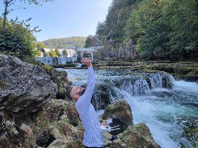 Adrenalinski rafting na Uni